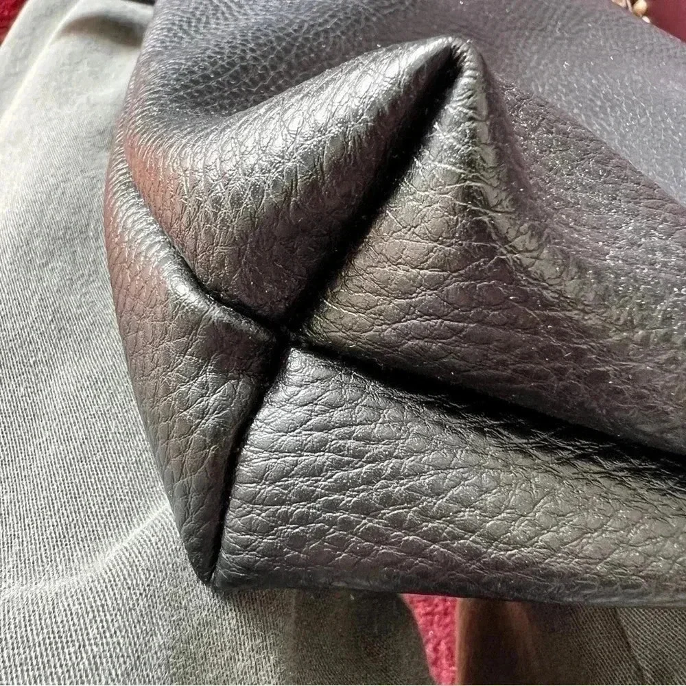Steve Madden NEW Without Tags Jet Black Pebble Leather Crossbody Bag Purse